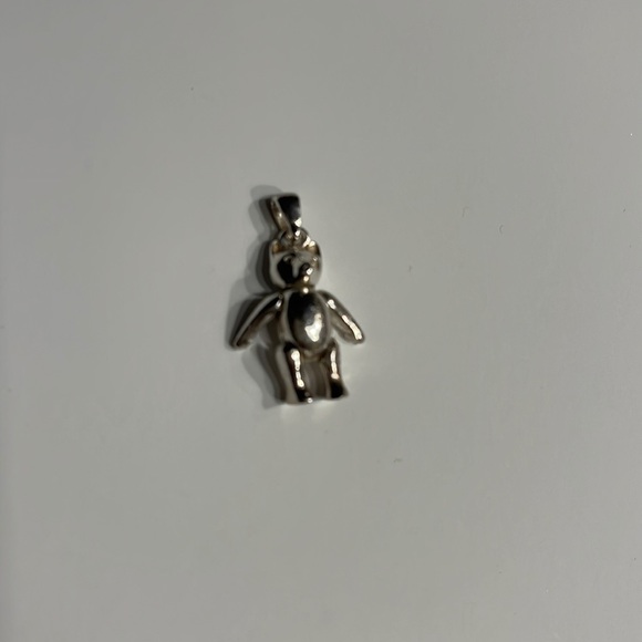 Sterling silver baby bear in excellent condition - Picture 1 of 4